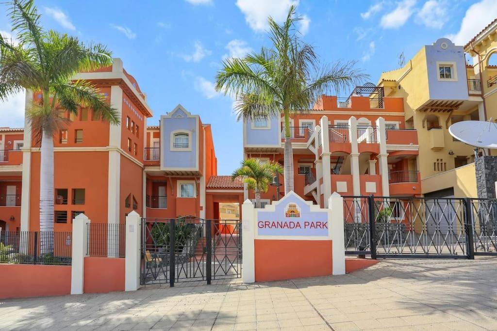 Luxury House Granada Park Villa Arona  Exterior photo
